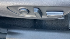 Toyota RAV4 2.5 VVT-i Hybrid Dynamic 5dr CVT 2WD Hybrid Estate